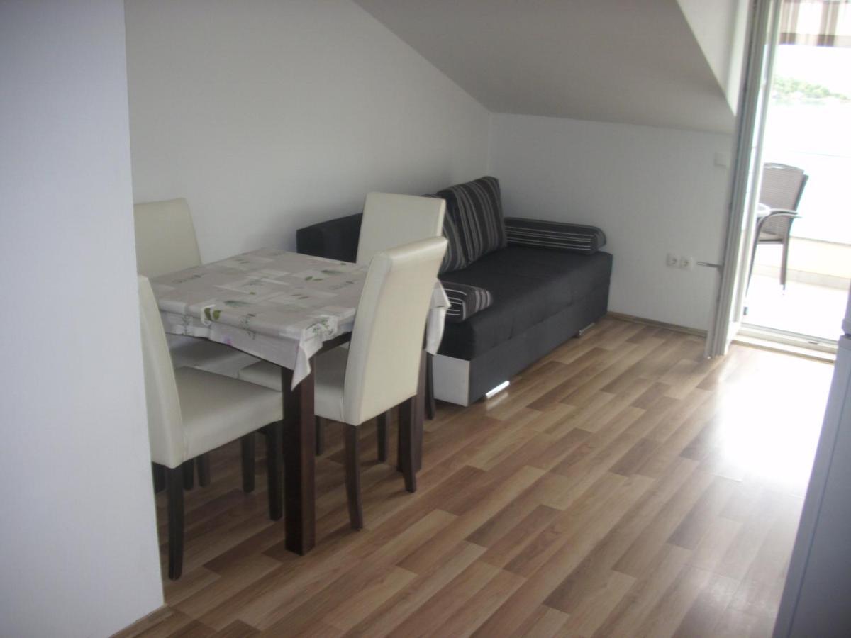 Apartments Kala Janjina Eksteriør billede